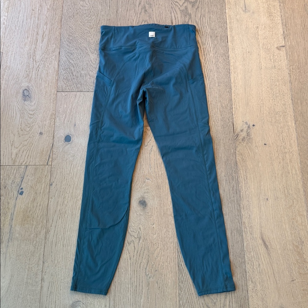 Vuori Green/Blue Leggings – Size Small – NWOT